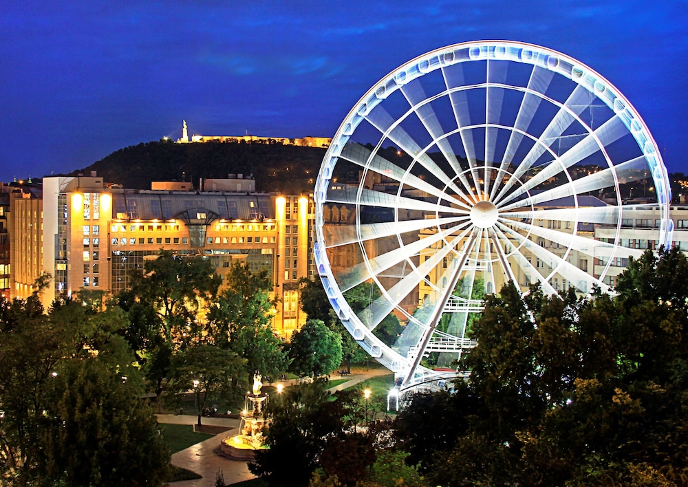 accommodation in budapest, hungary, 1