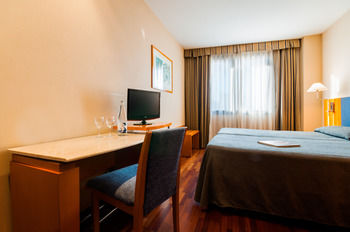 accommodation in valencia, 1