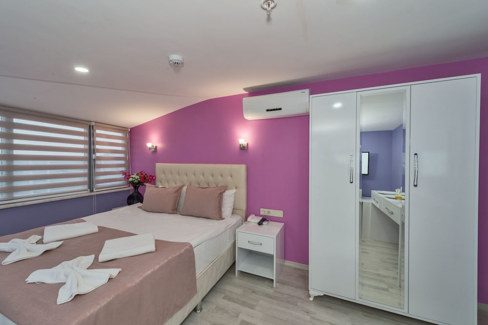 city break in caglayan mahallesi, turkey, 1
