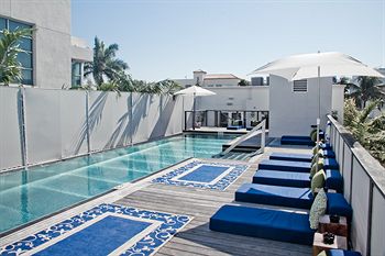 Posh South Beach Hostel, a South Beach Group Hotel